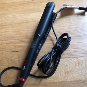 Sexy Hair Smooth Lock Pro Ceramic Flat Iron - 1.25" - retails $209